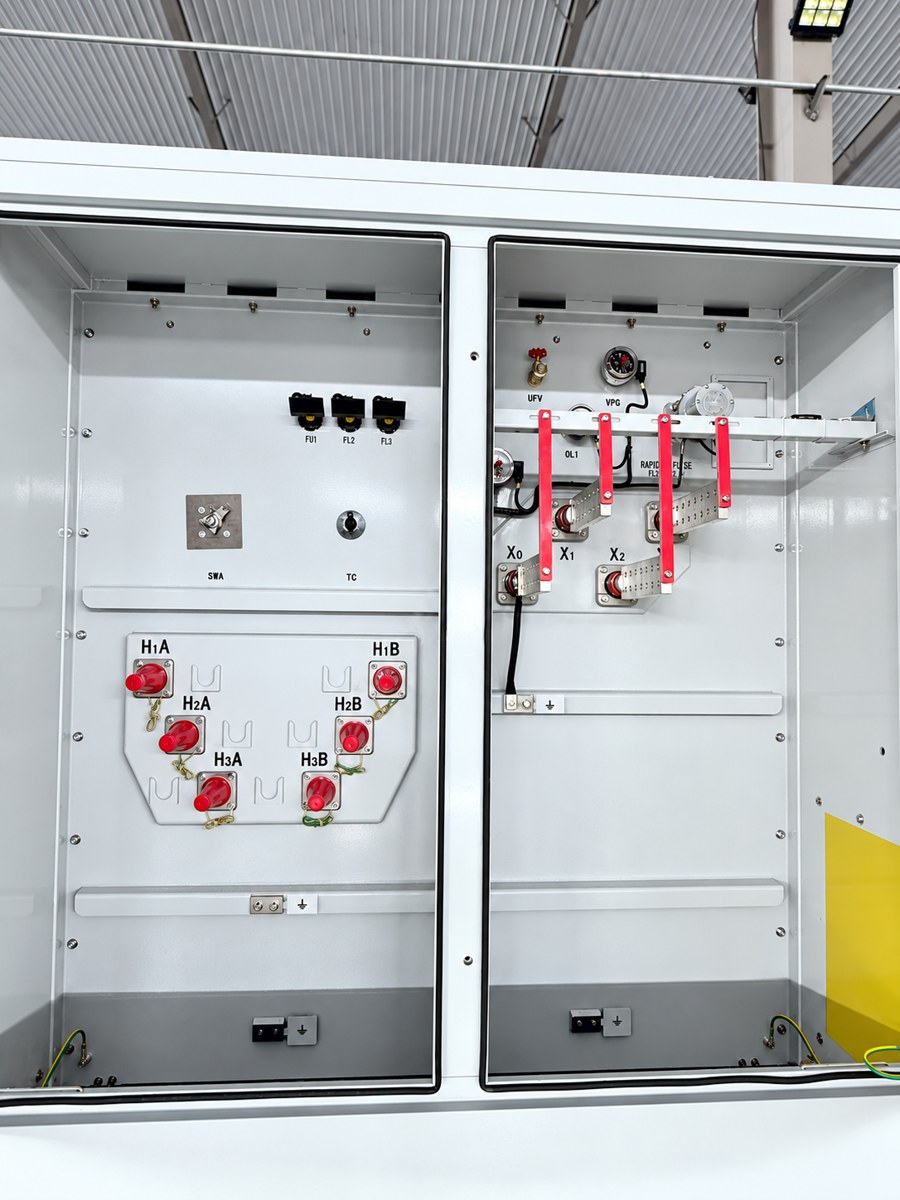 Khoang bên trong máy biến áp 3750 kVA