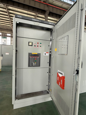 Low Voltage Distribution cabinet