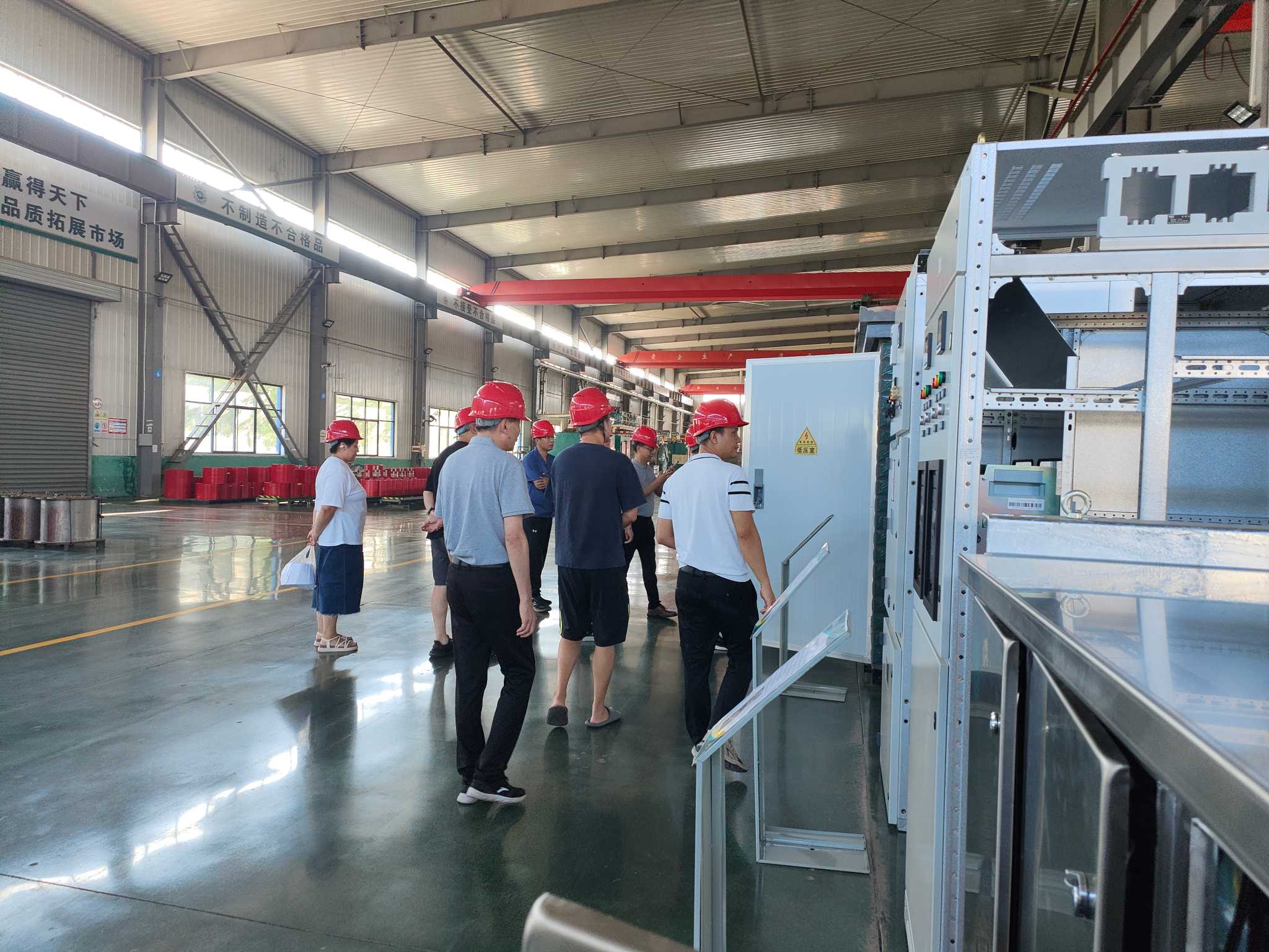 Switchgear voltan sederhana