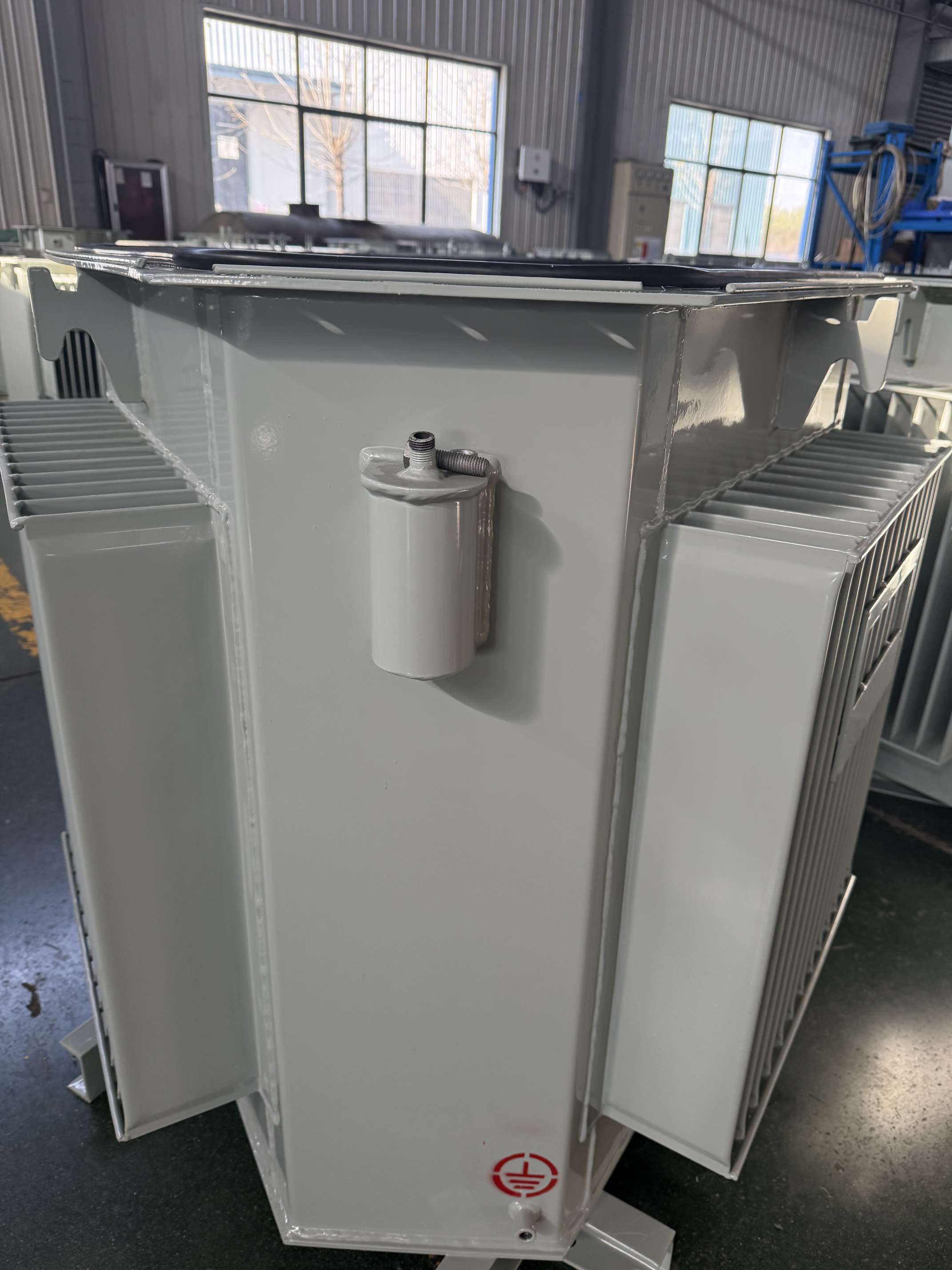 Amorphous Alloy Transformer