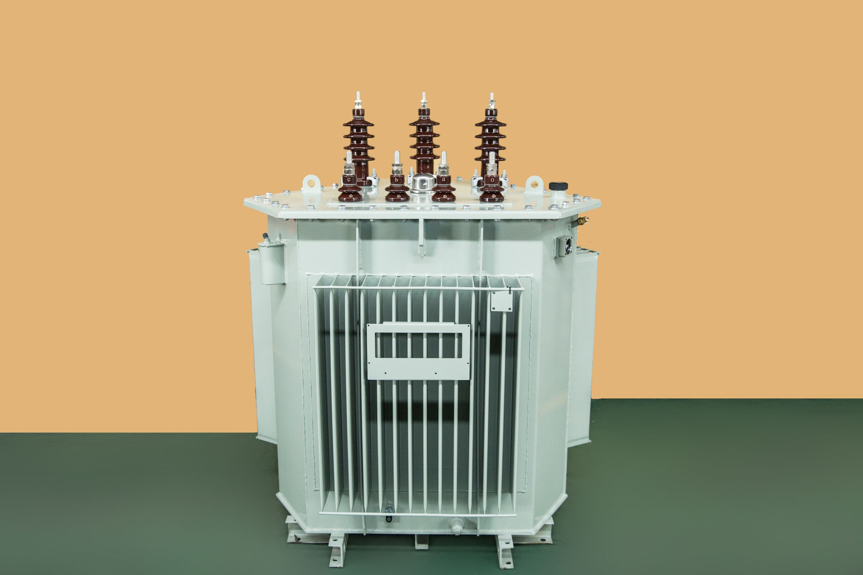 Oil-Immersed Transformer Oil-Immersed Transformer
