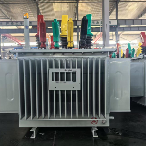 Transformer1600KVA yang diimmer minyak